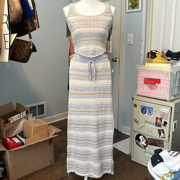 Jessica Simpson Light Blue/Beige Crochet 2 Piece Set.  NWT Size Medium (Both) - Picture 2 of 13